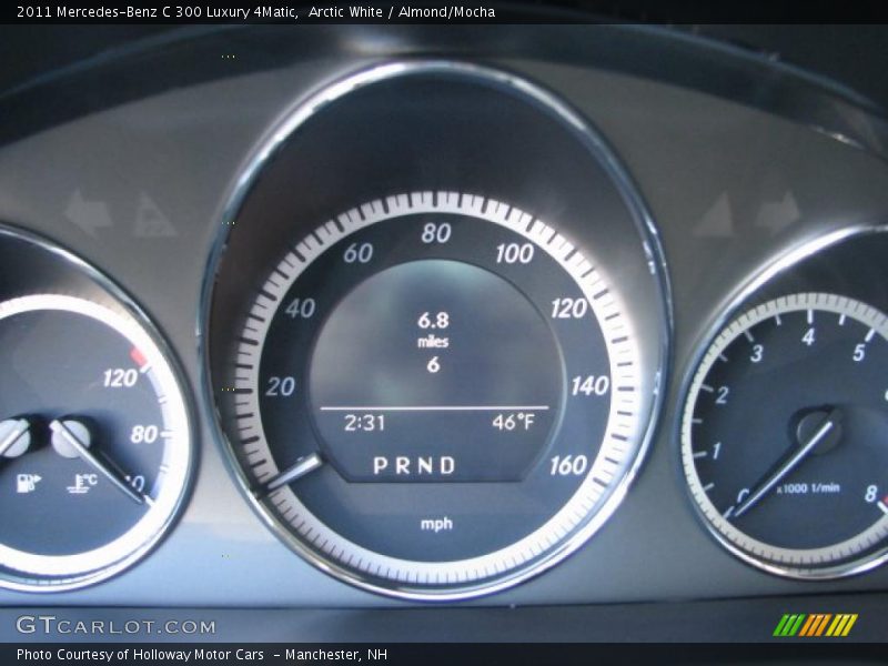 Arctic White / Almond/Mocha 2011 Mercedes-Benz C 300 Luxury 4Matic