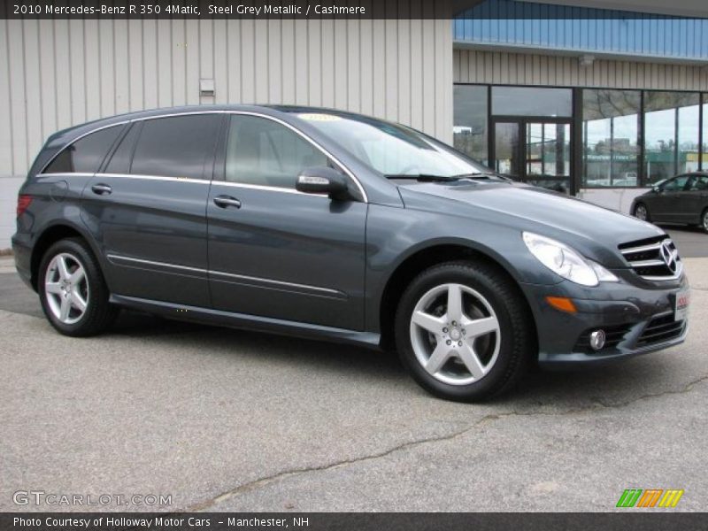 Front 3/4 View of 2010 R 350 4Matic