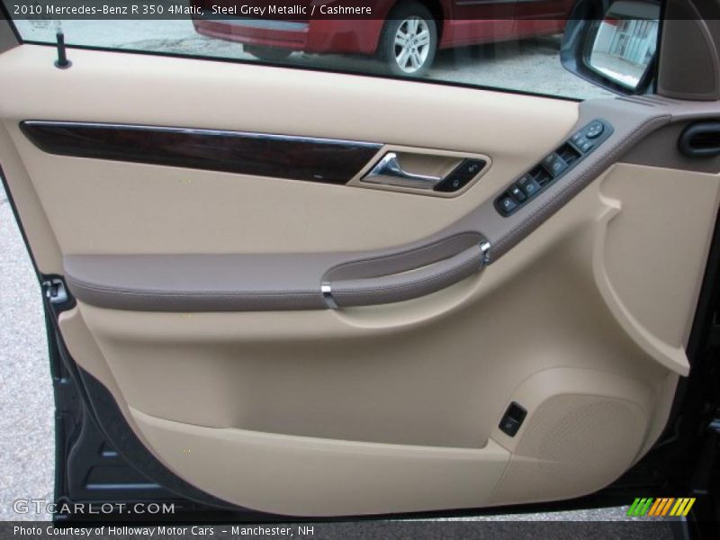 Door Panel of 2010 R 350 4Matic