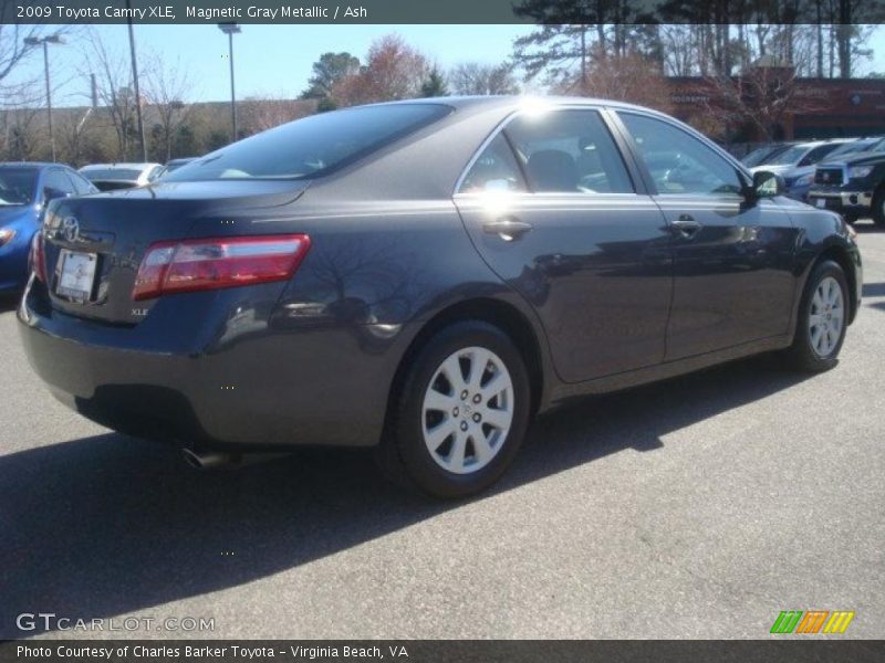 Magnetic Gray Metallic / Ash 2009 Toyota Camry XLE