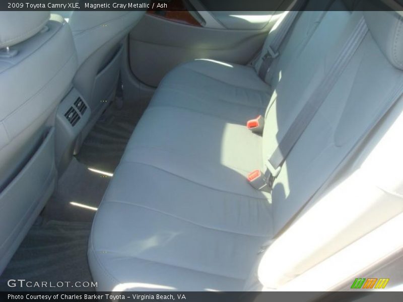 Magnetic Gray Metallic / Ash 2009 Toyota Camry XLE