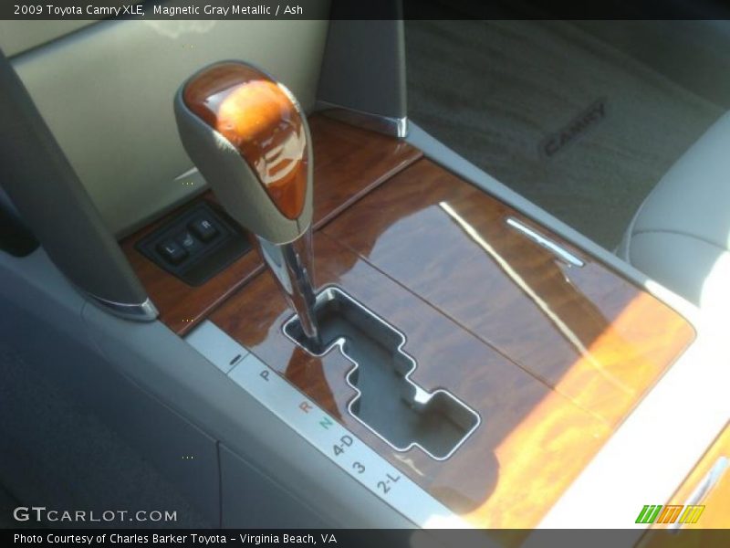 Magnetic Gray Metallic / Ash 2009 Toyota Camry XLE