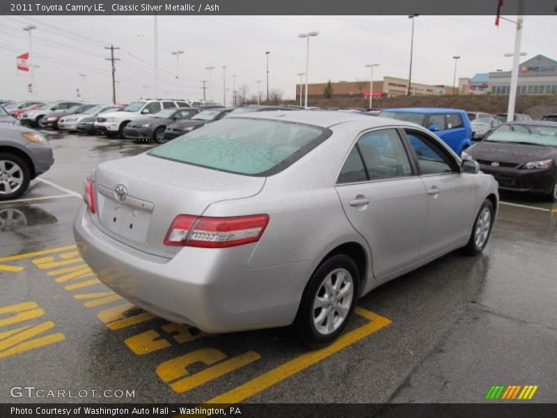 Classic Silver Metallic / Ash 2011 Toyota Camry LE