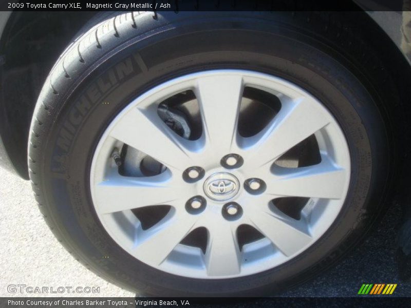 Magnetic Gray Metallic / Ash 2009 Toyota Camry XLE