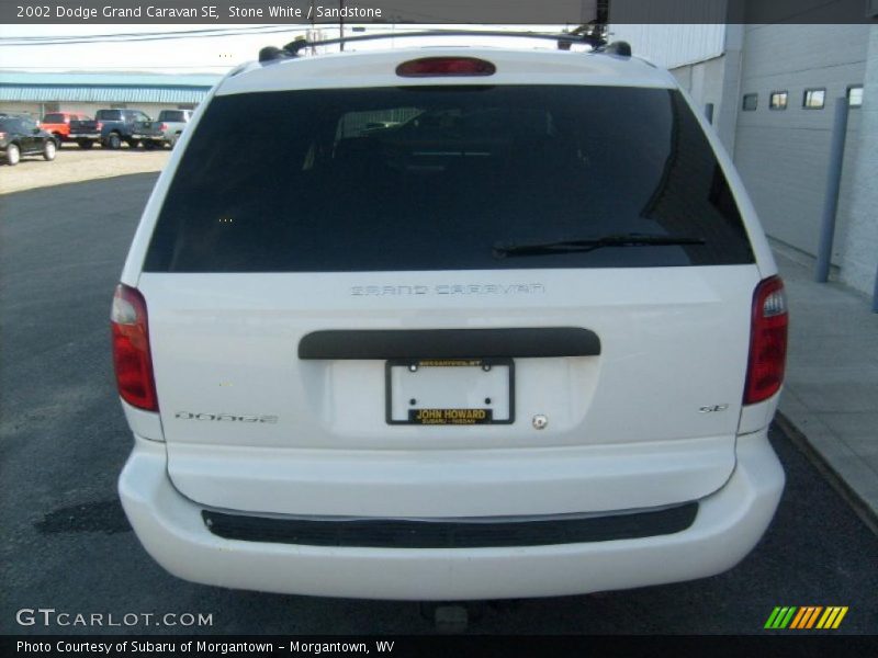 Stone White / Sandstone 2002 Dodge Grand Caravan SE