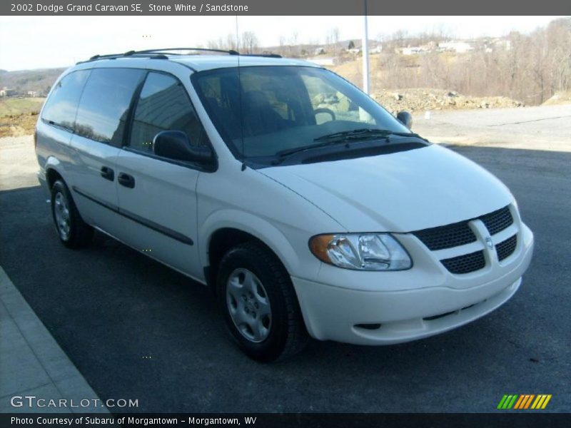 Stone White / Sandstone 2002 Dodge Grand Caravan SE