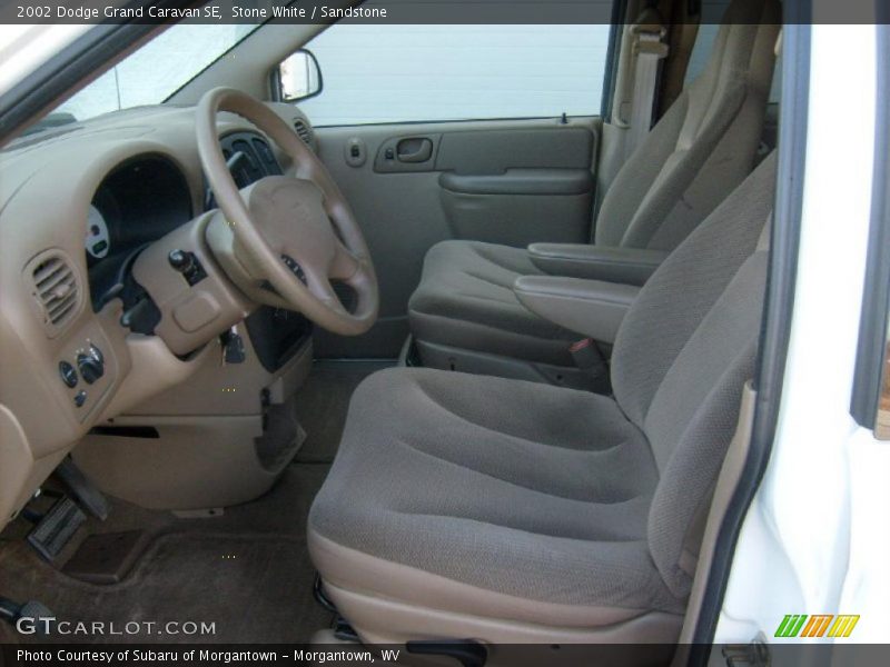 Stone White / Sandstone 2002 Dodge Grand Caravan SE