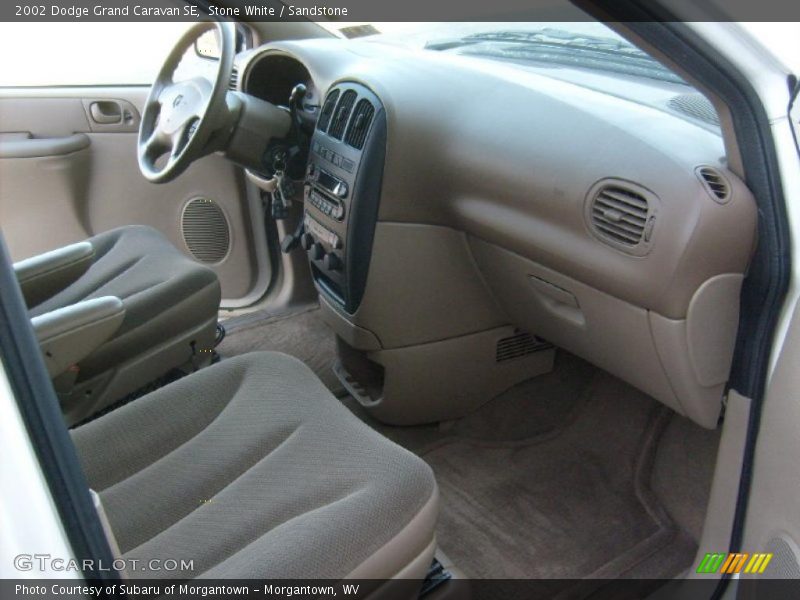 Stone White / Sandstone 2002 Dodge Grand Caravan SE