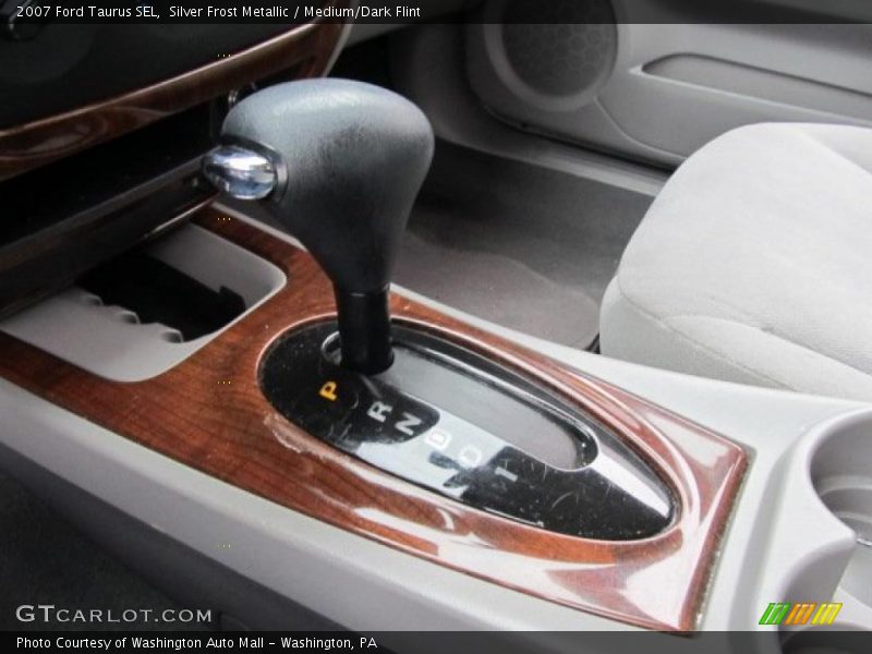 Silver Frost Metallic / Medium/Dark Flint 2007 Ford Taurus SEL