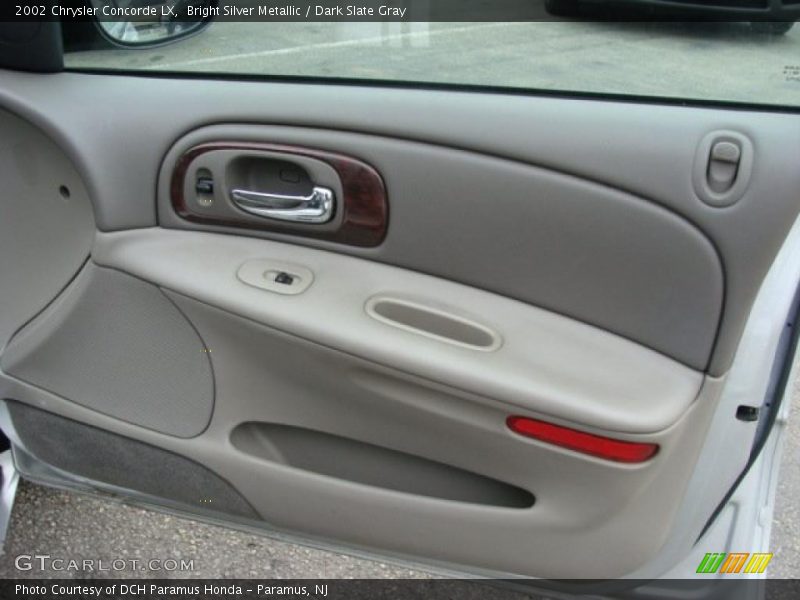 Bright Silver Metallic / Dark Slate Gray 2002 Chrysler Concorde LX