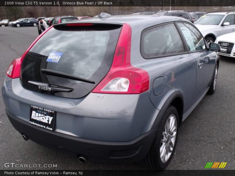 Orinoco Blue Pearl / Off Black 2008 Volvo C30 T5 Version 1.0