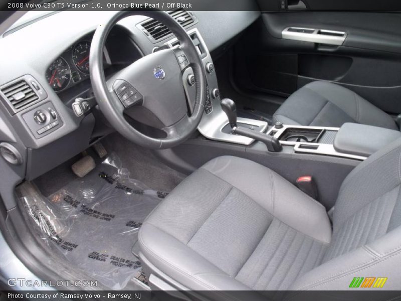  2008 C30 T5 Version 1.0 Off Black Interior