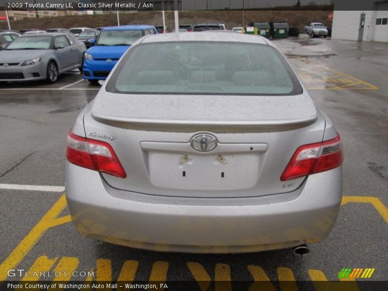 Classic Silver Metallic / Ash 2009 Toyota Camry LE