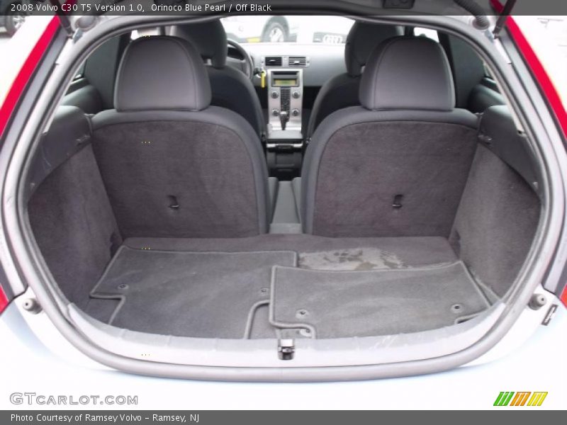  2008 C30 T5 Version 1.0 Trunk