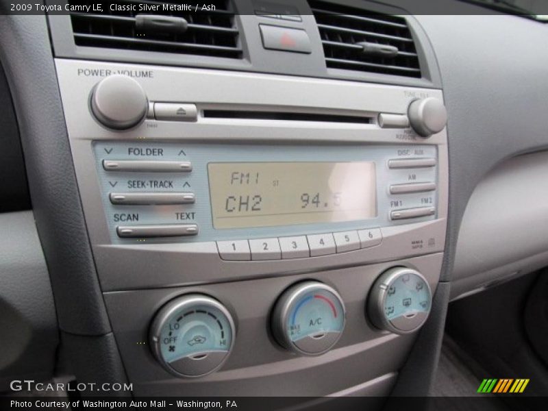 Classic Silver Metallic / Ash 2009 Toyota Camry LE