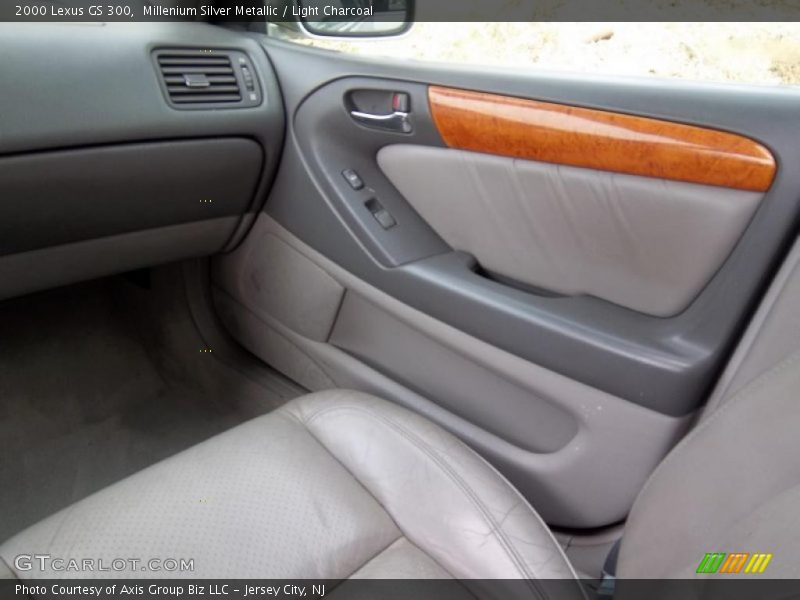 Millenium Silver Metallic / Light Charcoal 2000 Lexus GS 300