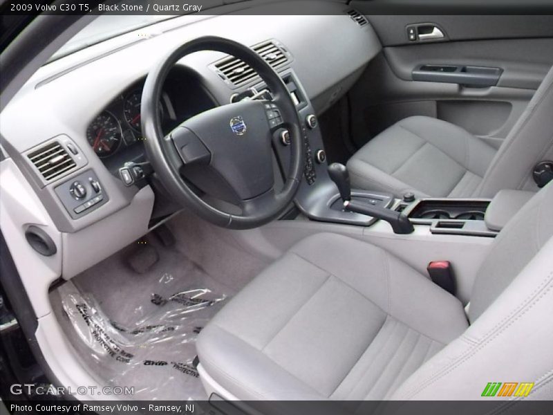  2009 C30 T5 Quartz Gray Interior