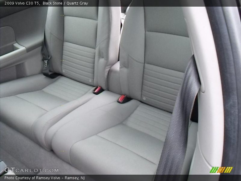  2009 C30 T5 Quartz Gray Interior