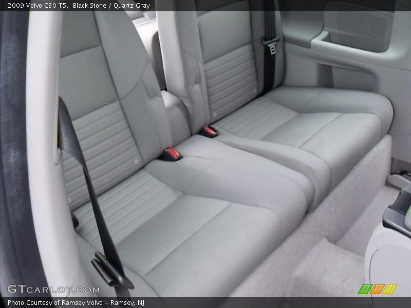  2009 C30 T5 Quartz Gray Interior