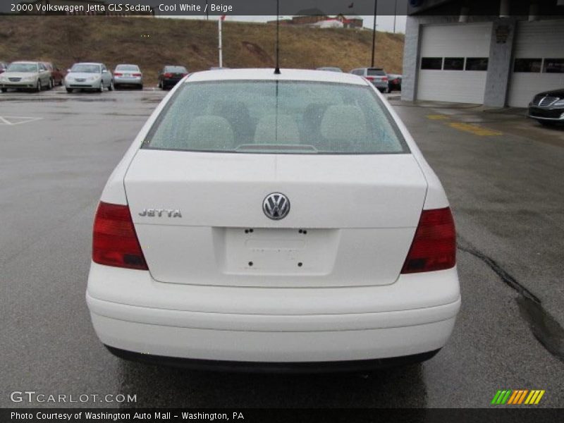 Cool White / Beige 2000 Volkswagen Jetta GLS Sedan