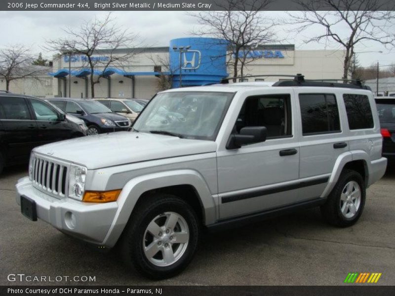 Bright Silver Metallic / Medium Slate Gray 2006 Jeep Commander 4x4