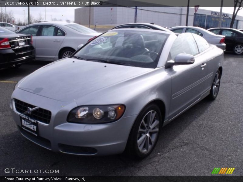 Electric Silver Metallic / Off Black 2010 Volvo C70 T5
