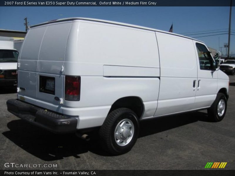 Oxford White / Medium Flint Grey 2007 Ford E Series Van E350 Super Duty Commercial