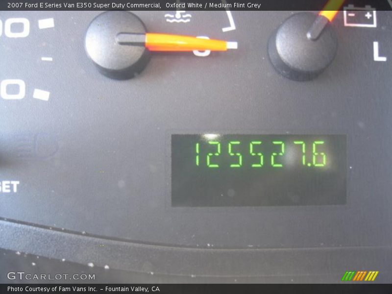 Oxford White / Medium Flint Grey 2007 Ford E Series Van E350 Super Duty Commercial