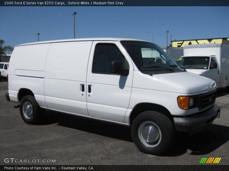 Oxford White / Medium Flint Grey 2006 Ford E Series Van E350 Cargo