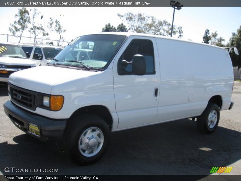 Oxford White / Medium Flint Grey 2007 Ford E Series Van E350 Super Duty Cargo