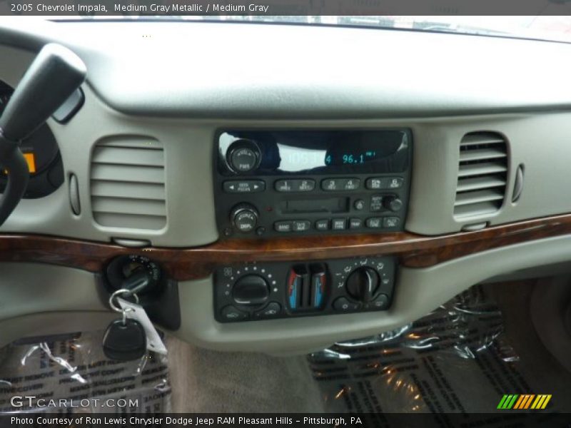 Medium Gray Metallic / Medium Gray 2005 Chevrolet Impala