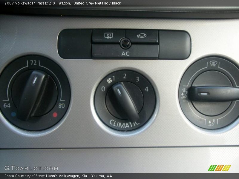 United Grey Metallic / Black 2007 Volkswagen Passat 2.0T Wagon
