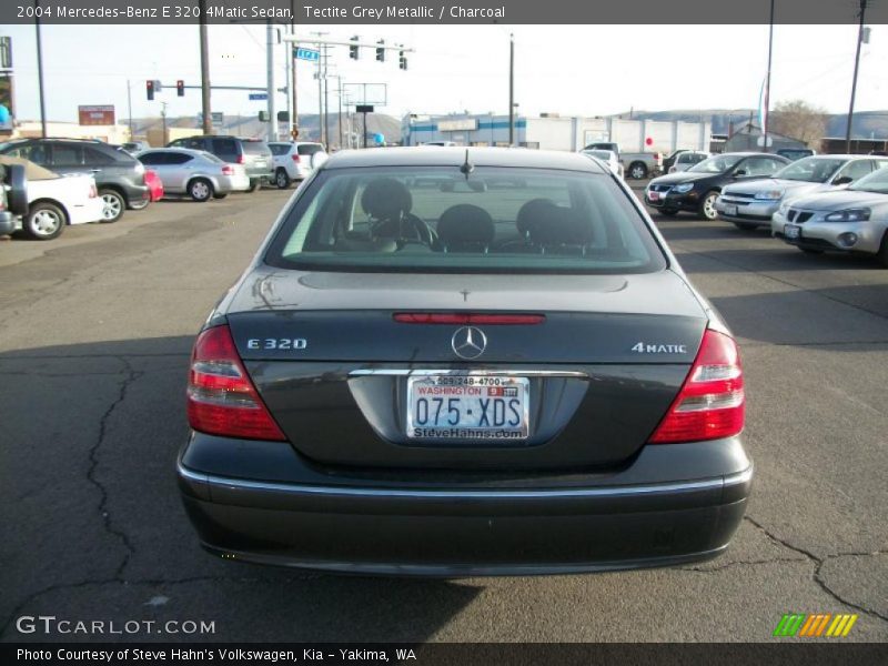 Tectite Grey Metallic / Charcoal 2004 Mercedes-Benz E 320 4Matic Sedan