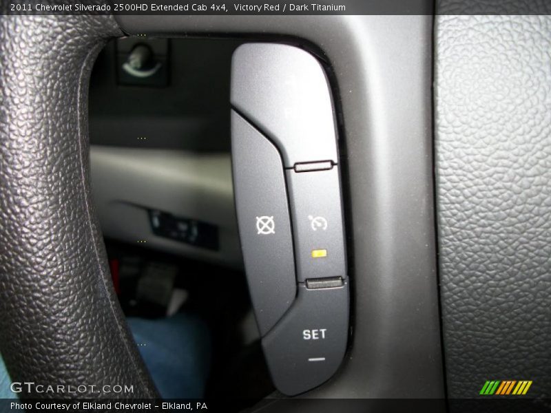 Controls of 2011 Silverado 2500HD Extended Cab 4x4