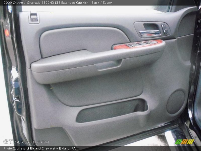 Black / Ebony 2009 Chevrolet Silverado 2500HD LTZ Extended Cab 4x4