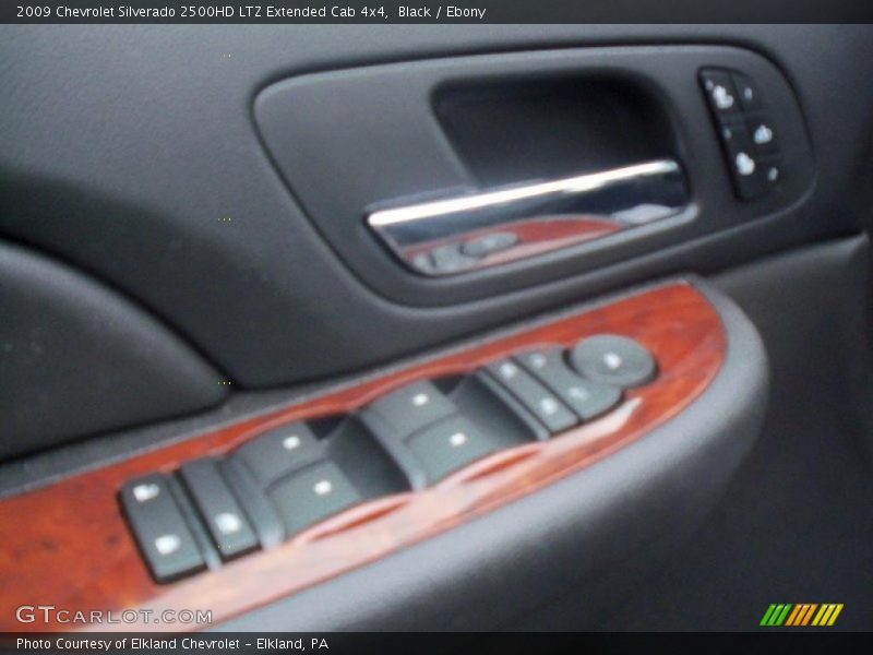 Black / Ebony 2009 Chevrolet Silverado 2500HD LTZ Extended Cab 4x4