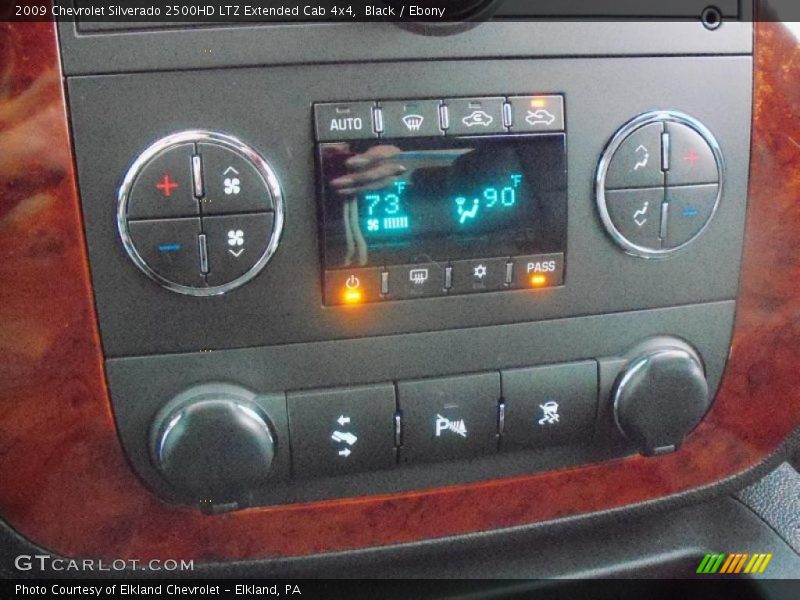 Black / Ebony 2009 Chevrolet Silverado 2500HD LTZ Extended Cab 4x4