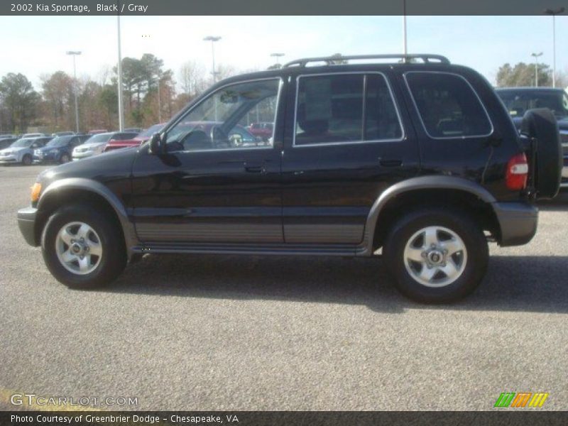 Black / Gray 2002 Kia Sportage