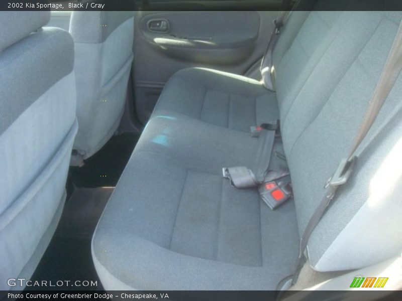 Black / Gray 2002 Kia Sportage