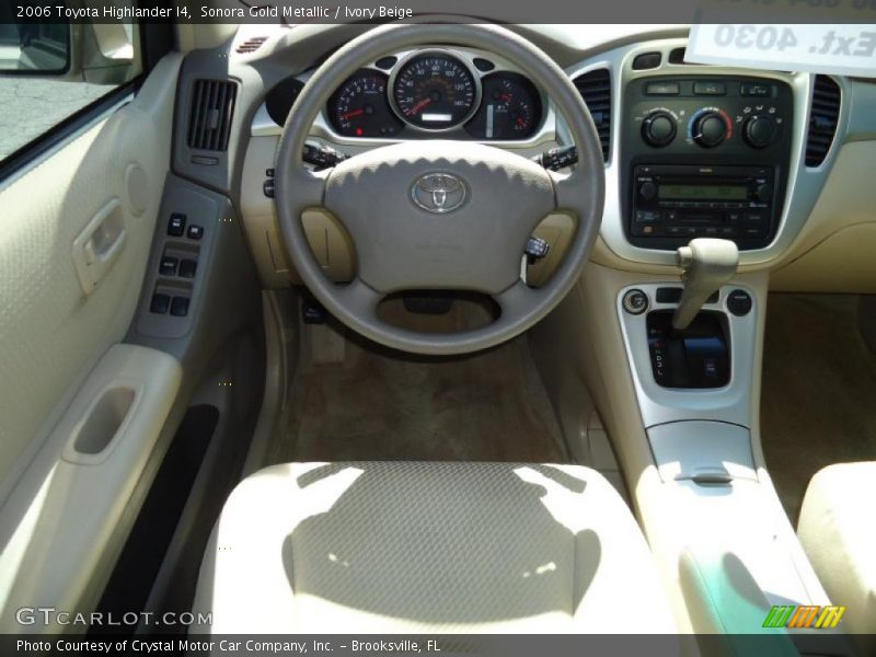 Sonora Gold Metallic / Ivory Beige 2006 Toyota Highlander I4