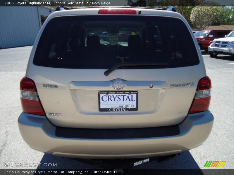 Sonora Gold Metallic / Ivory Beige 2006 Toyota Highlander I4