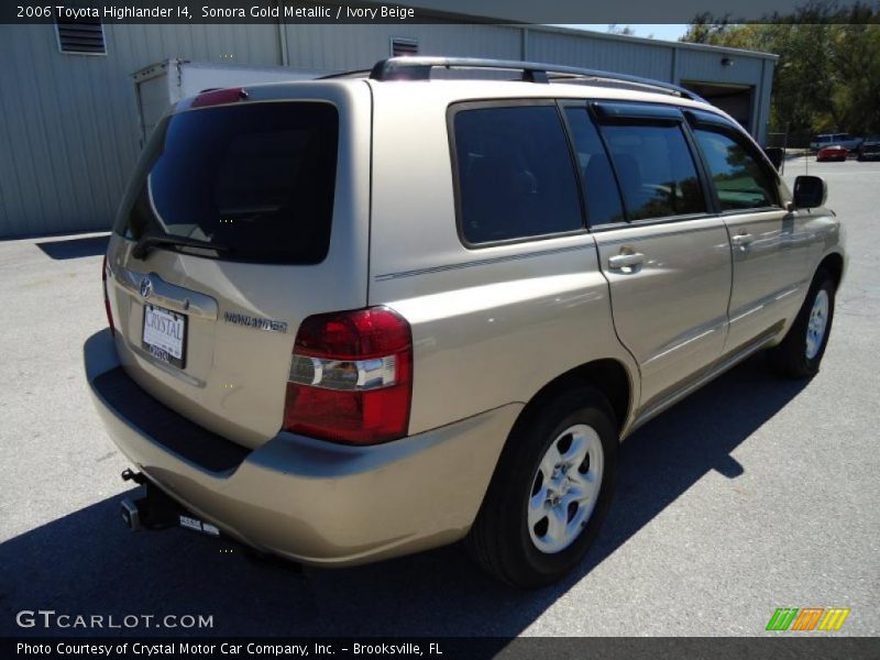 Sonora Gold Metallic / Ivory Beige 2006 Toyota Highlander I4