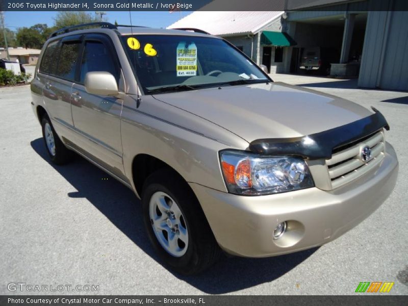 Sonora Gold Metallic / Ivory Beige 2006 Toyota Highlander I4