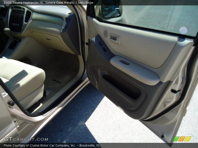 Sonora Gold Metallic / Ivory Beige 2006 Toyota Highlander I4
