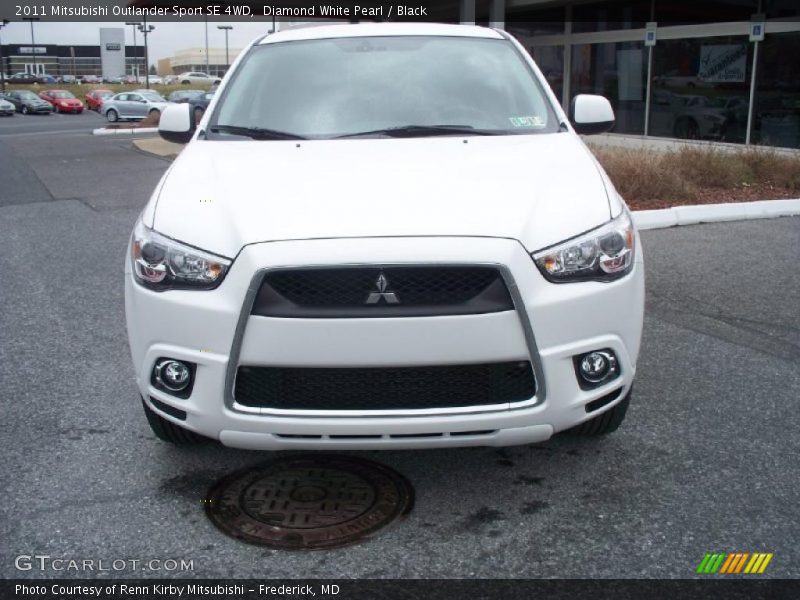 Diamond White Pearl / Black 2011 Mitsubishi Outlander Sport SE 4WD