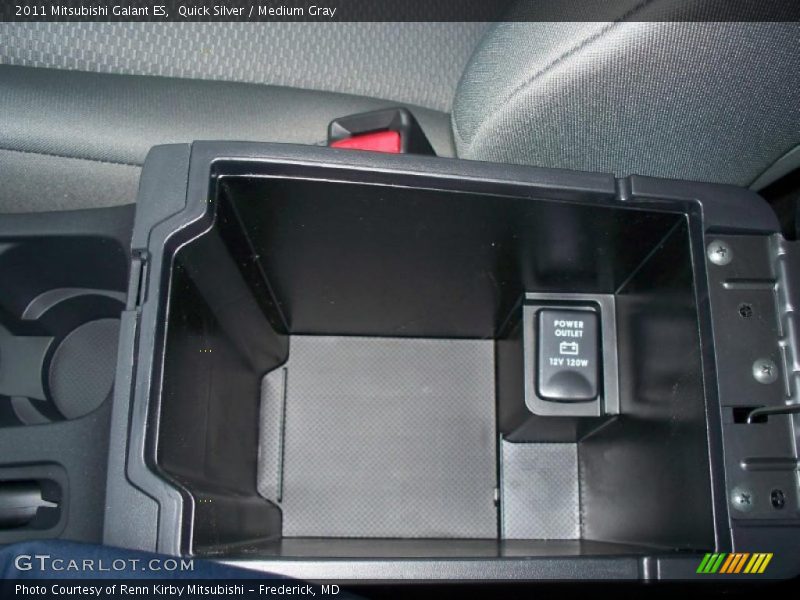 Quick Silver / Medium Gray 2011 Mitsubishi Galant ES
