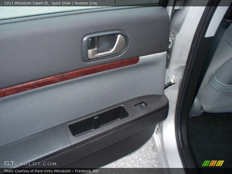 Quick Silver / Medium Gray 2011 Mitsubishi Galant ES