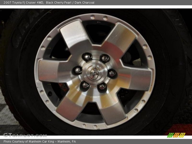 Black Cherry Pearl / Dark Charcoal 2007 Toyota FJ Cruiser 4WD