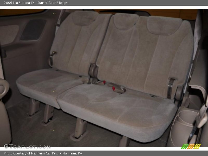 Sunset Gold / Beige 2006 Kia Sedona LX