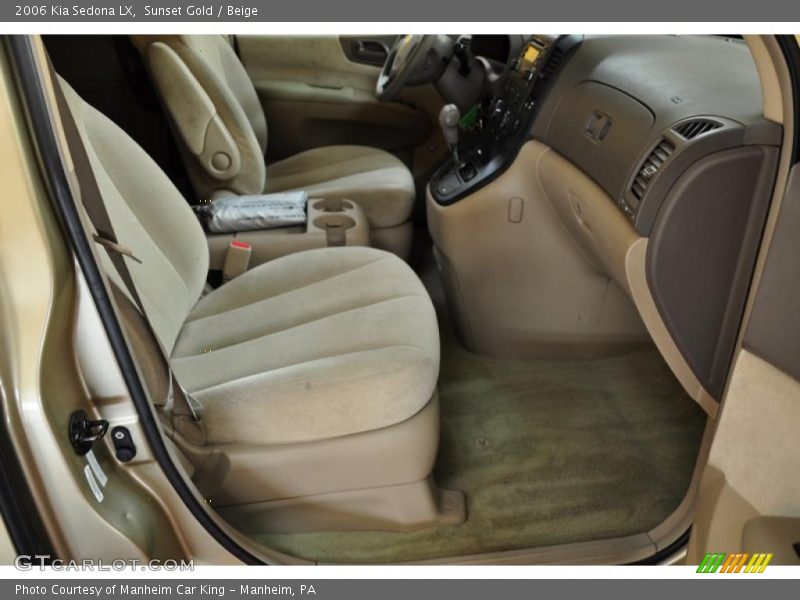 Sunset Gold / Beige 2006 Kia Sedona LX